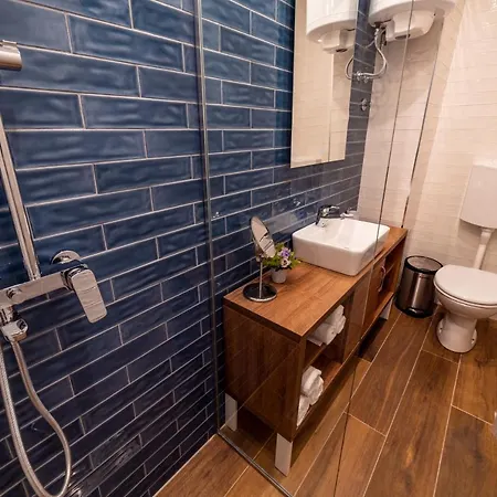 Ivi Place Appartement *